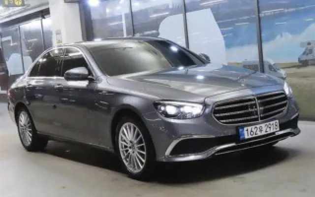 E-클래스 W213 E250 익스클루시브 벤츠 2022/04 18,780km